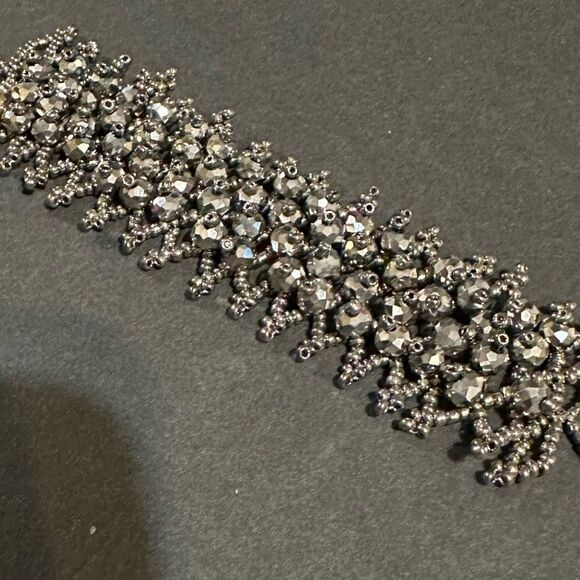 Amrita Singh Black Crystal Beaded Bracelet - Picture 8 of 9